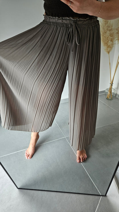 Hose Livia - taupe