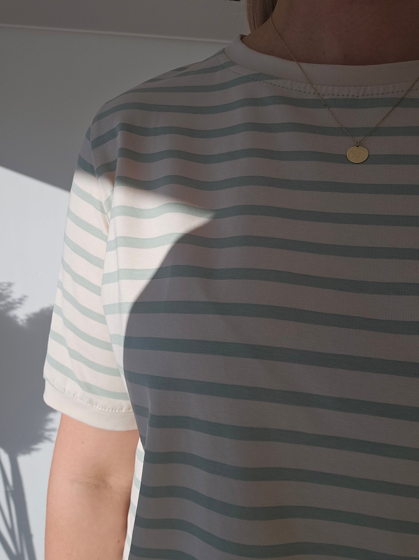 T-Shirt Samira hellgrün gestreift