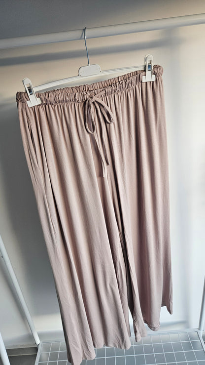 Stoffhose Bella beige