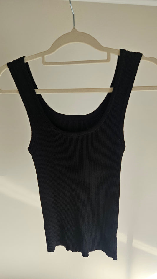 Basic Ripptop schwarz