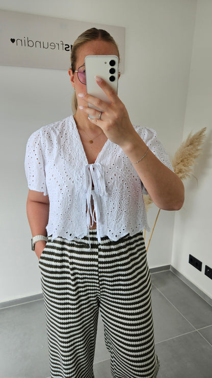 Bluse aus Lochspitze