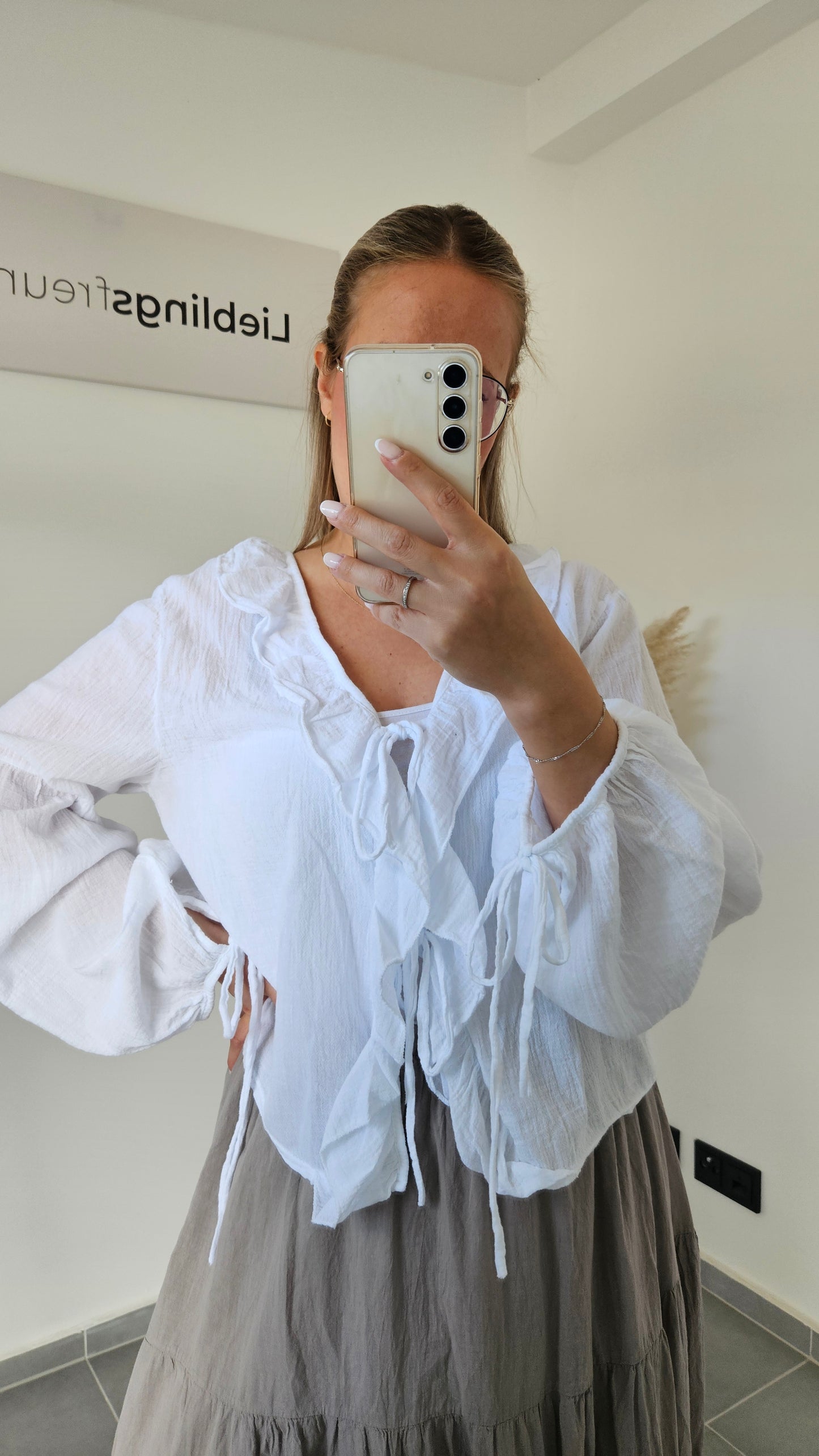 Musselin-Bluse mit Volants weiß