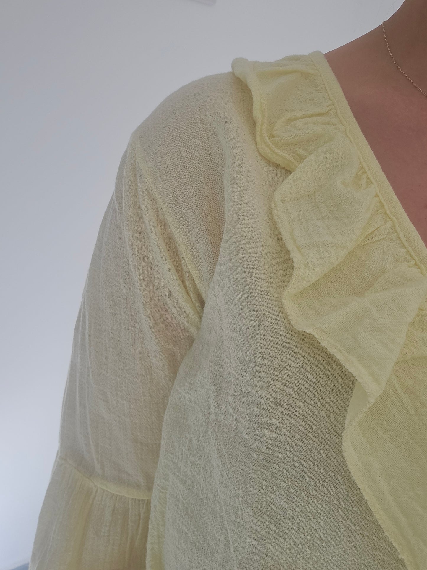 Musselin-Bluse mit Volants gelb