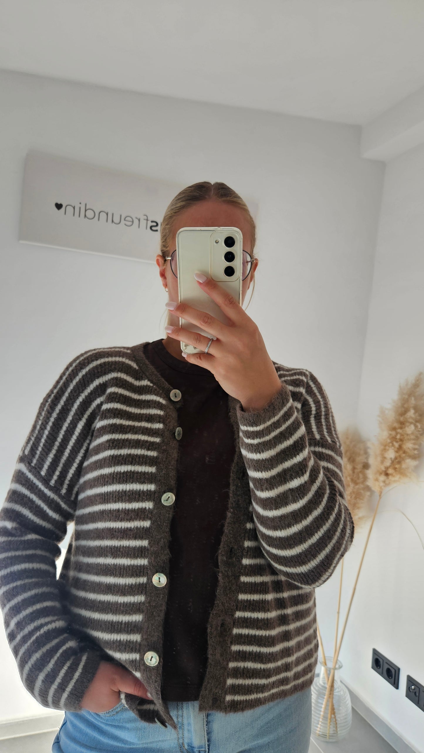 Strickjacke Stella braun