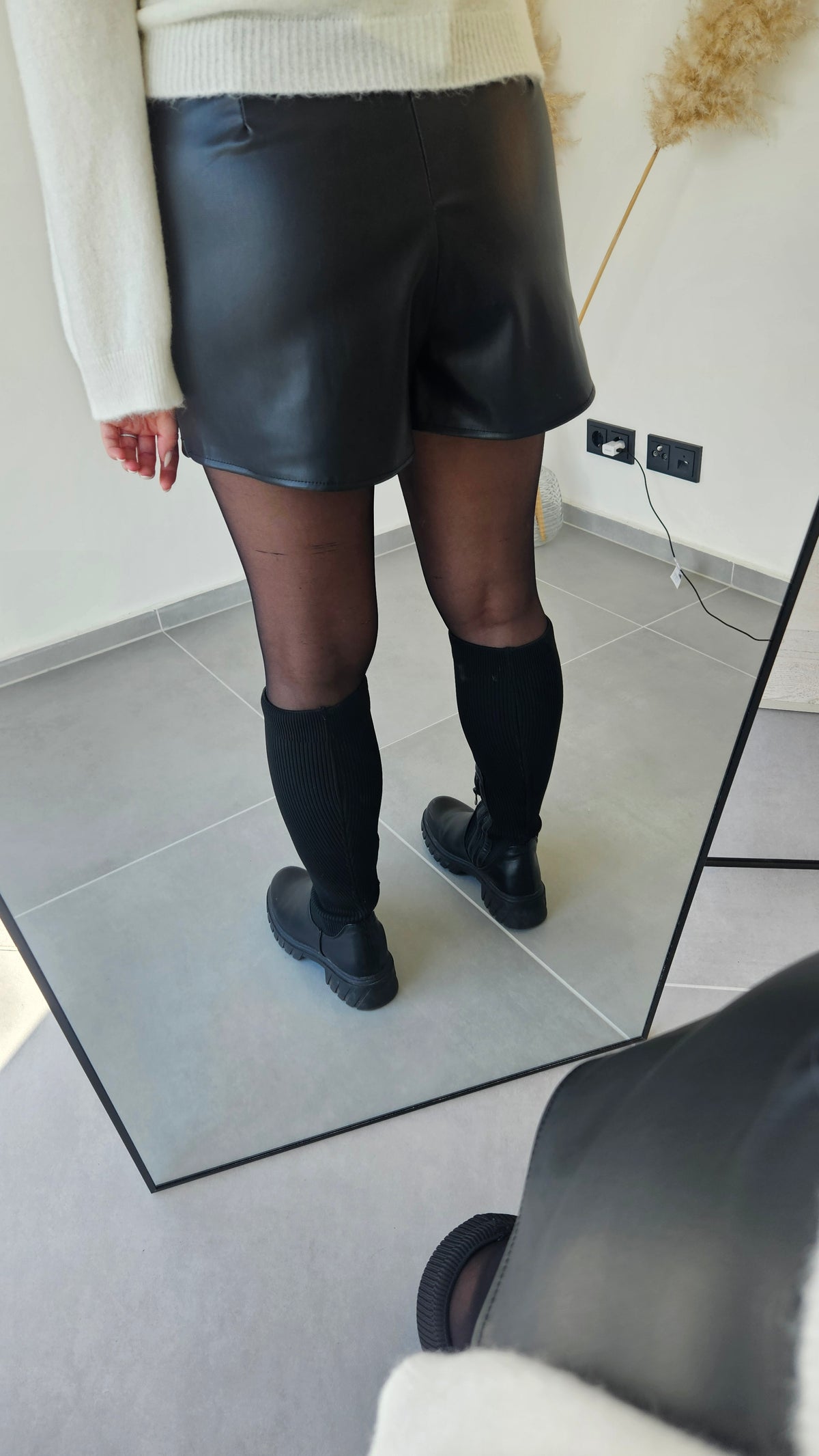 Skort in Lederoptik schwarz